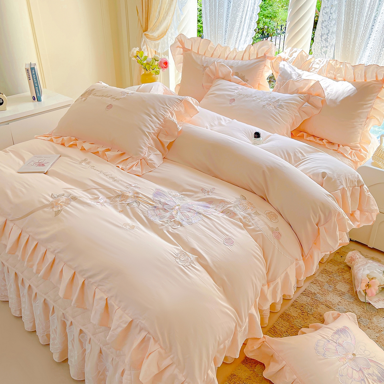 91家纺网 家纺一手货源 找家纺 宜凡家纺 2025新款长绒棉绣花夹棉床盖三件套--蝶恋笙花系列 蝶恋笙花 芙蓉玉