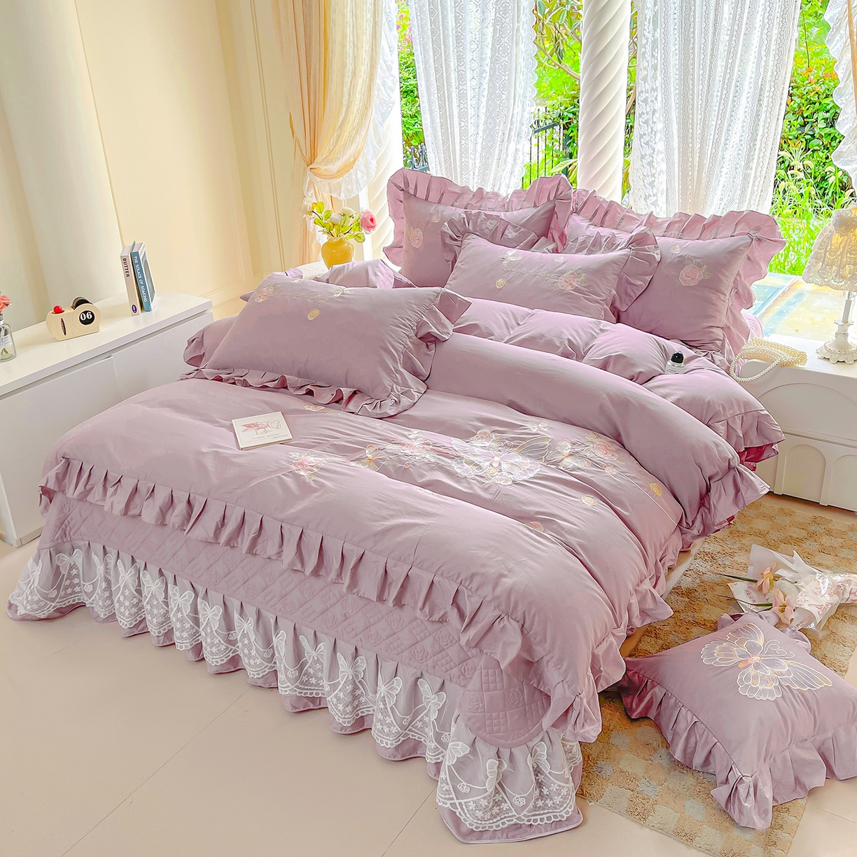 91家纺网 家纺一手货源 找家纺 宜凡家纺 2025新款长绒棉绣花夹棉床盖三件套--蝶恋笙花系列 蝶恋笙花 罗兰紫