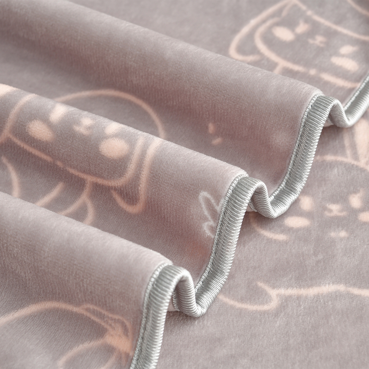 91家纺网 家纺一手货源 找家纺 橘姿家纺 2025新款9-10斤牛奶绒四件套金貂绒四件套 快乐时光