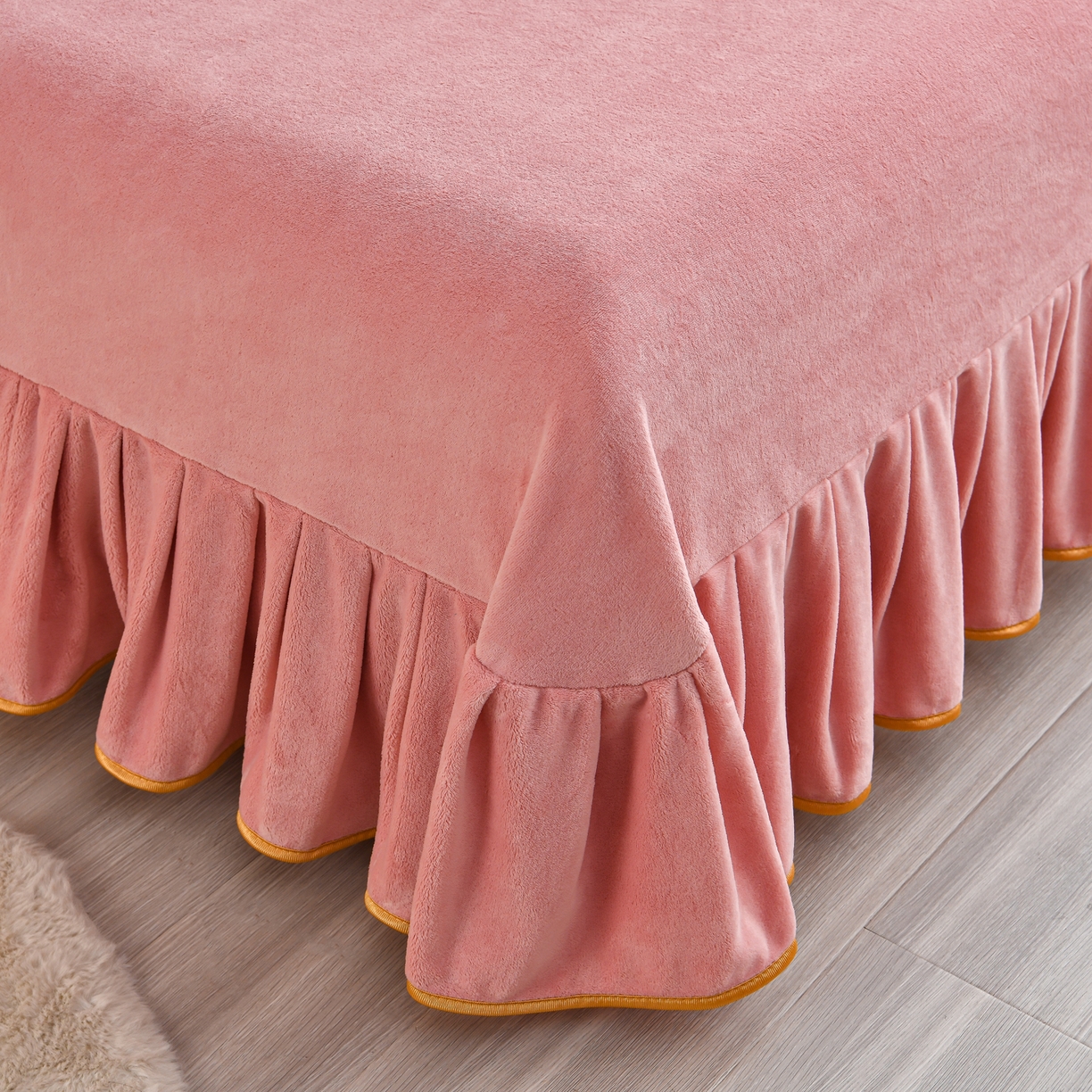 91家纺网 家纺一手货源 找家纺 橘姿家纺 2025新款9-10斤牛奶绒四件套金貂绒四件套 秋意