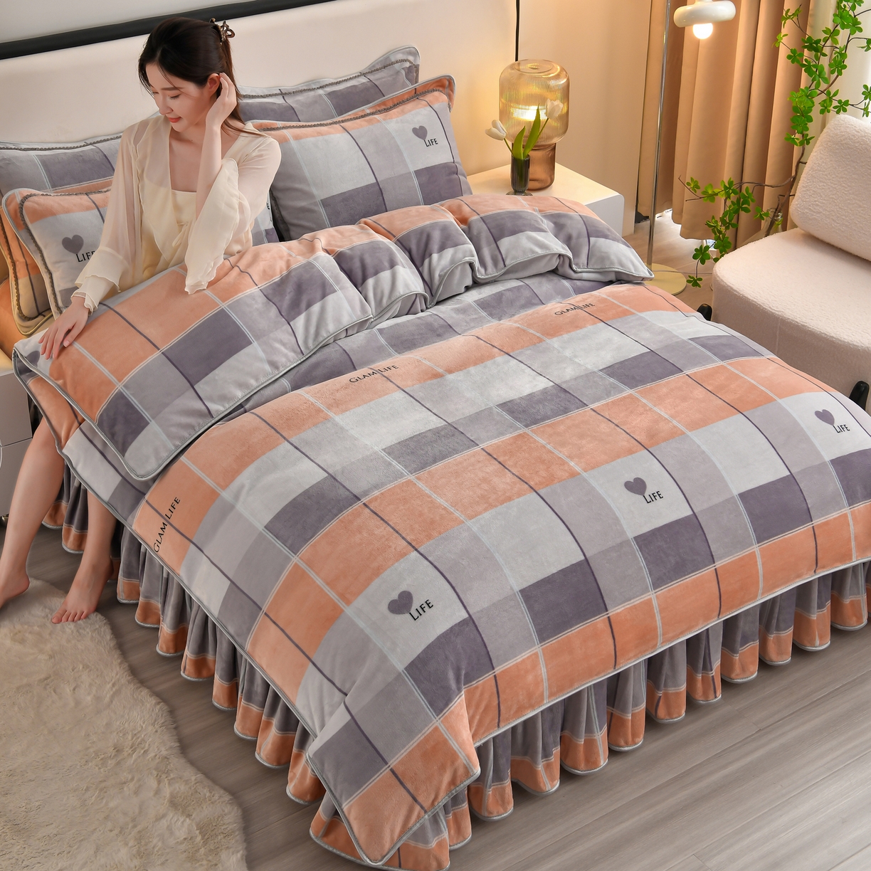 91家纺网 家纺一手货源 找家纺 橘姿家纺 2025新款9-10斤牛奶绒四件套金貂绒四件套 时尚格子