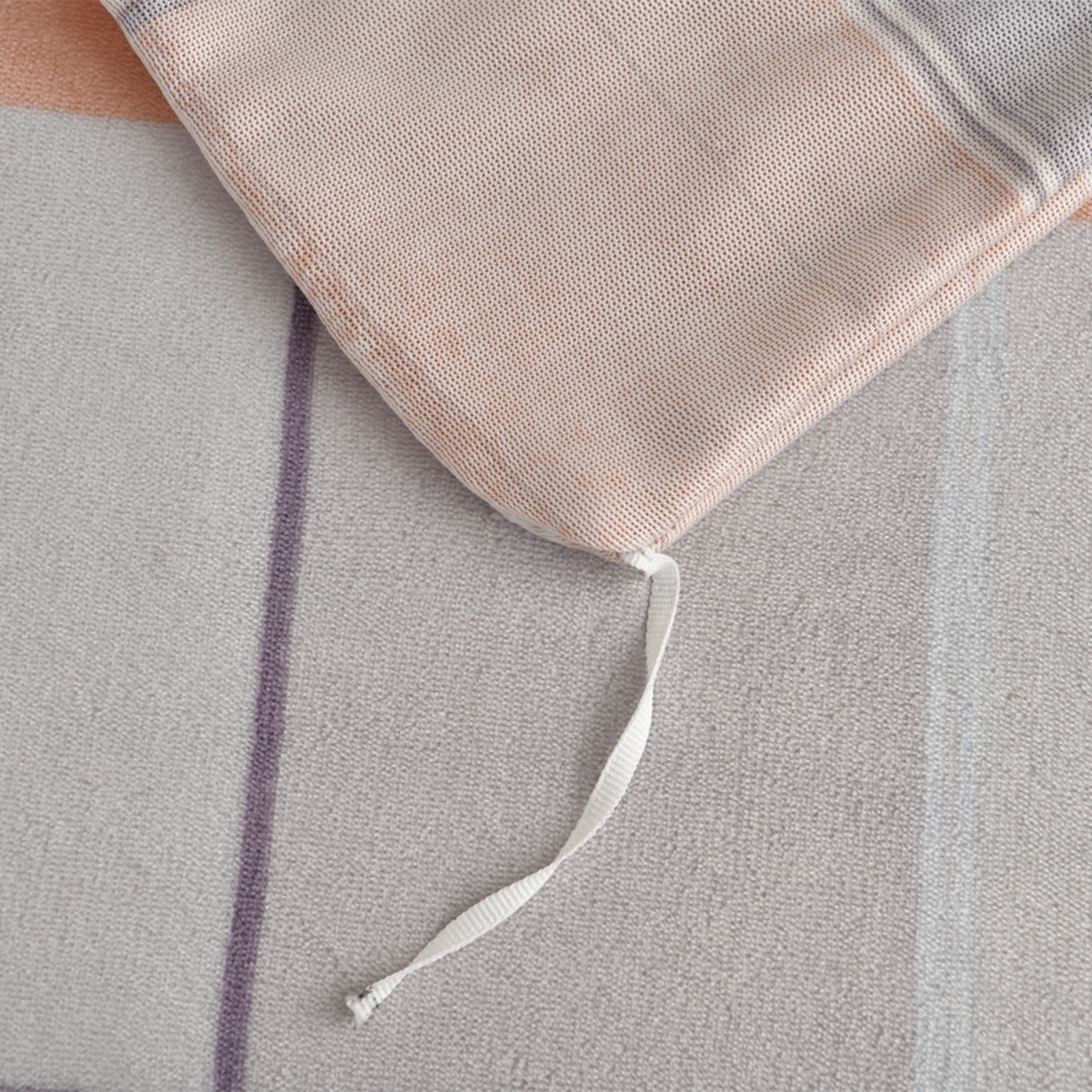 91家纺网 家纺一手货源 找家纺 橘姿家纺 2025新款9-10斤牛奶绒四件套金貂绒四件套 时尚格子