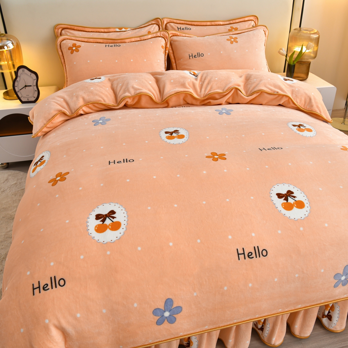 91家纺网 家纺一手货源 找家纺 橘姿家纺 2025新款9-10斤牛奶绒四件套金貂绒四件套 樱之恋