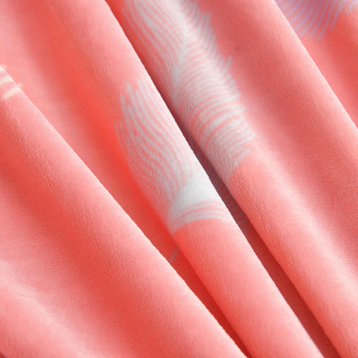 91家纺网 家纺一手货源 找家纺 橘姿家纺 2025新款9-10斤牛奶绒四件套金貂绒四件套 羽之恋