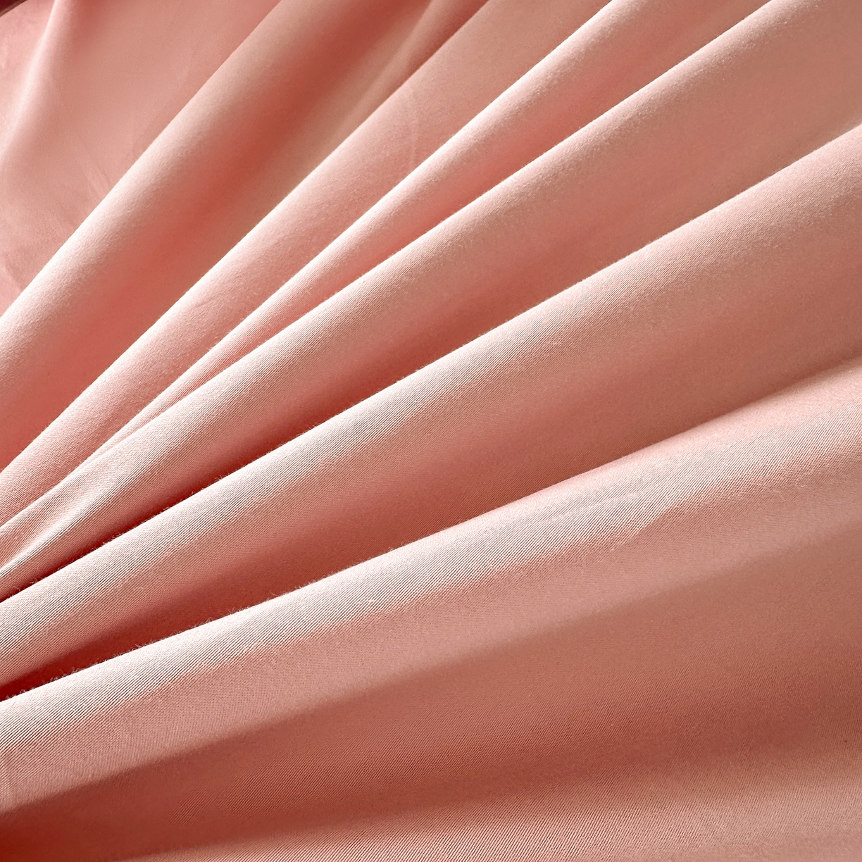 91家纺网 家纺一手货源 找家纺 宜凡家纺 2025新款长绒棉绣花夹棉床盖四件套--天鹅之吻系列 天鹅之吻 蜜粉