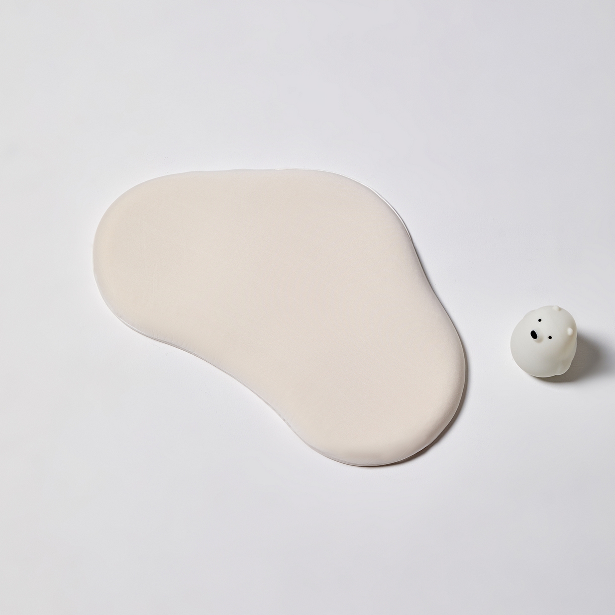 91家纺网 家纺一手货源 找家纺 蔻眠 儿童硅胶护颈枕芯可水洗护颈护脊学生枕头婴幼儿园宝宝定型枕 云朵硅胶枕-橙色