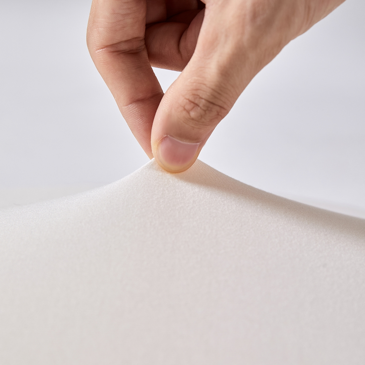 91家纺网 家纺一手货源 找家纺 蔻眠 儿童硅胶护颈枕芯可水洗护颈护脊学生枕头婴幼儿园宝宝定型枕 云朵硅胶枕-橙色