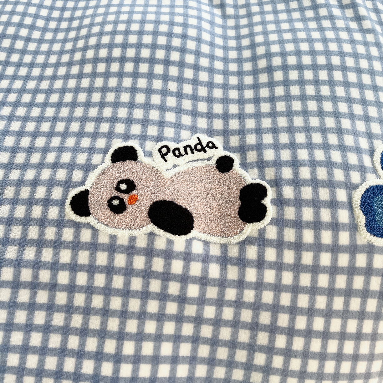 91家纺网 家纺一手货源 找家纺 炫拼家纺 2025新款高克重牛奶绒格子卡通毛巾绣加厚四件套-糖宝系列 糖宝-星球萌宠