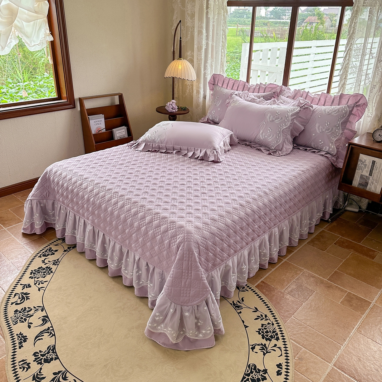 91家纺网 家纺一手货源 找家纺 宜凡家纺 2025新款长绒棉绣花夹棉床盖三件套--天鹅之吻系列 天鹅之吻 香芋紫