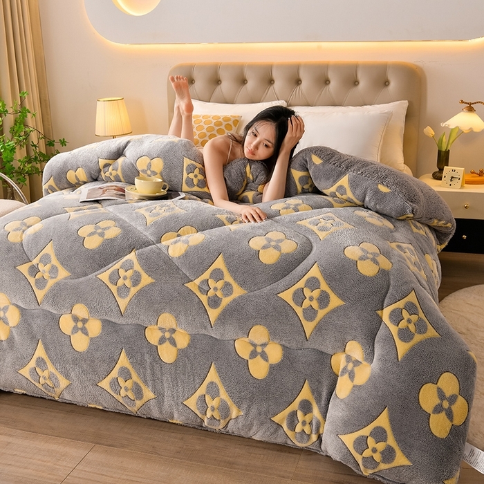 91家纺网 家纺一手货源 找家纺 （总）金多美家纺 2025新款AB版雪花绒羊羔绒冬被被子被芯