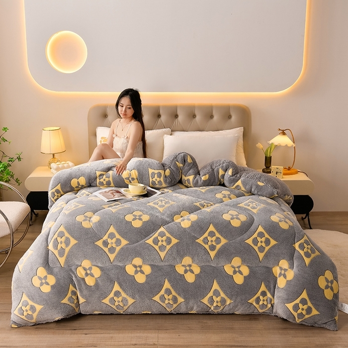 91家纺网 家纺一手货源 找家纺 （总）金多美家纺 2025新款AB版雪花绒羊羔绒冬被被子被芯