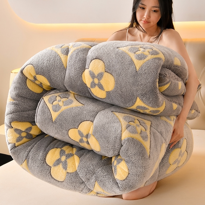 91家纺网 家纺一手货源 找家纺 （总）金多美家纺 2025新款AB版雪花绒羊羔绒冬被被子被芯