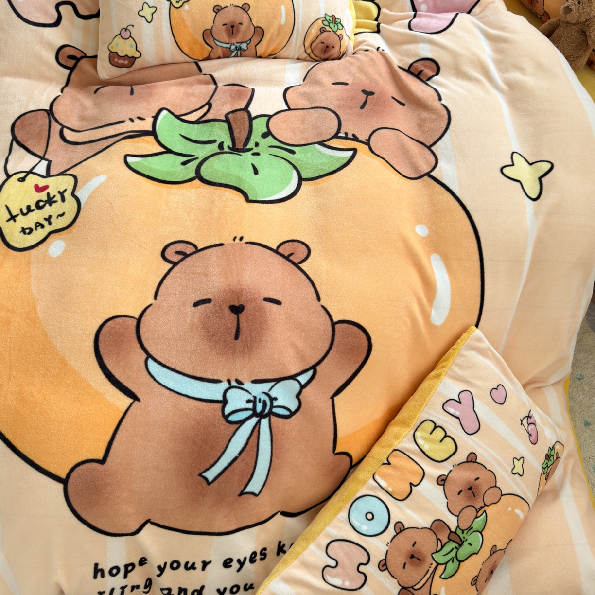 91家纺网 家纺一手货源 找家纺 （总）希诺家居 2025新款大版卡通牛奶绒数码印花四件套