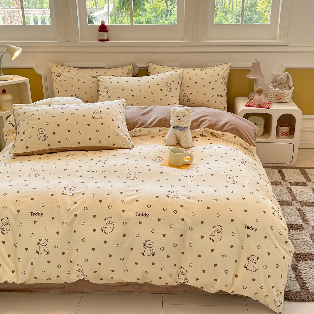 91家纺网 家纺一手货源 找家纺 羚羊语家纺 2025新款灯芯绒 温暖颂系列-印花牛奶绒四件套高克重简约卡通花卉提花加厚保暖床单床笠三件套（买家秀请联系客服!） 温暖颂-小熊奇遇