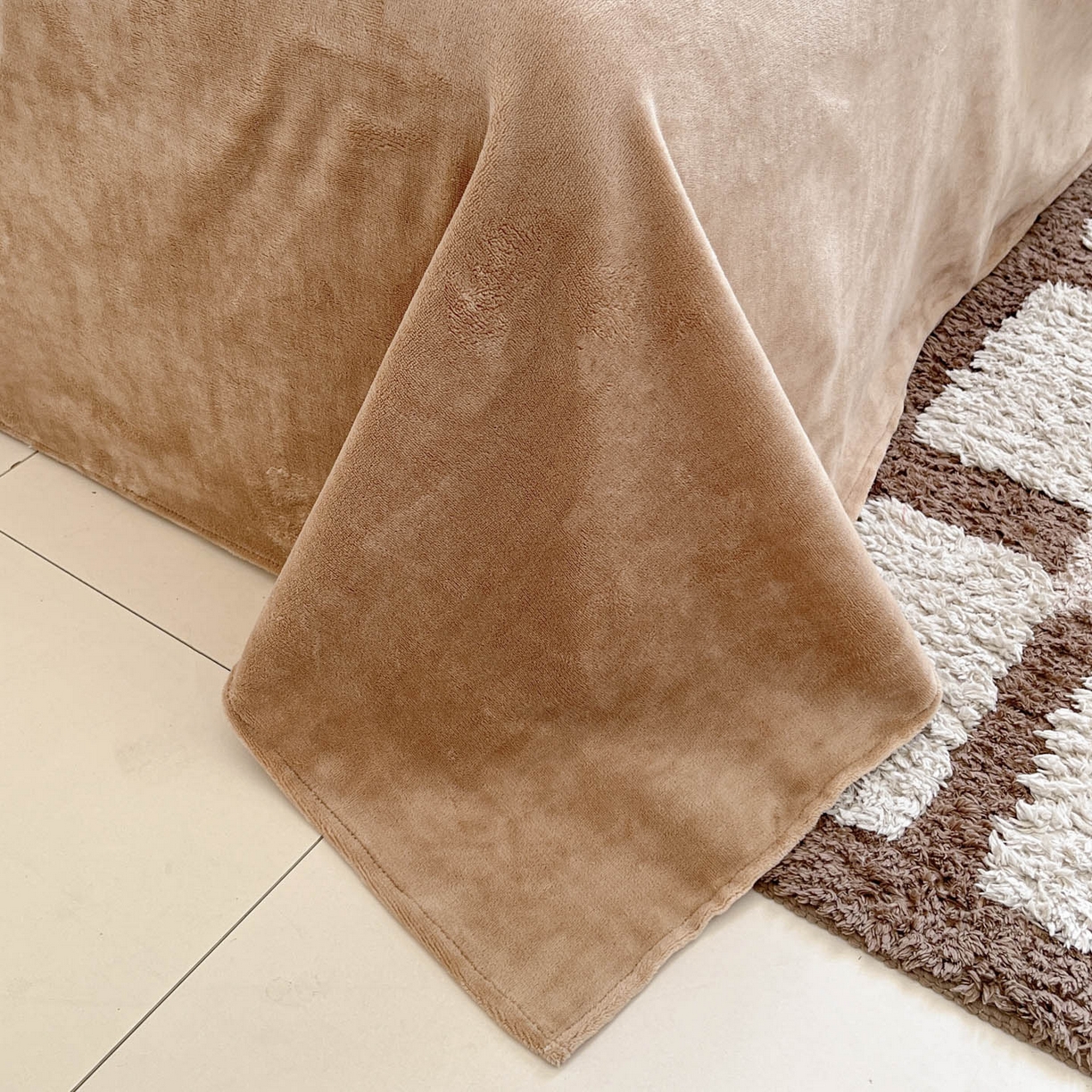 91家纺网 家纺一手货源 找家纺 羚羊语家纺 2025新款灯芯绒 温暖颂系列-印花牛奶绒四件套高克重简约卡通花卉提花加厚保暖床单床笠三件套（买家秀请联系客服!） 温暖颂-小熊奇遇