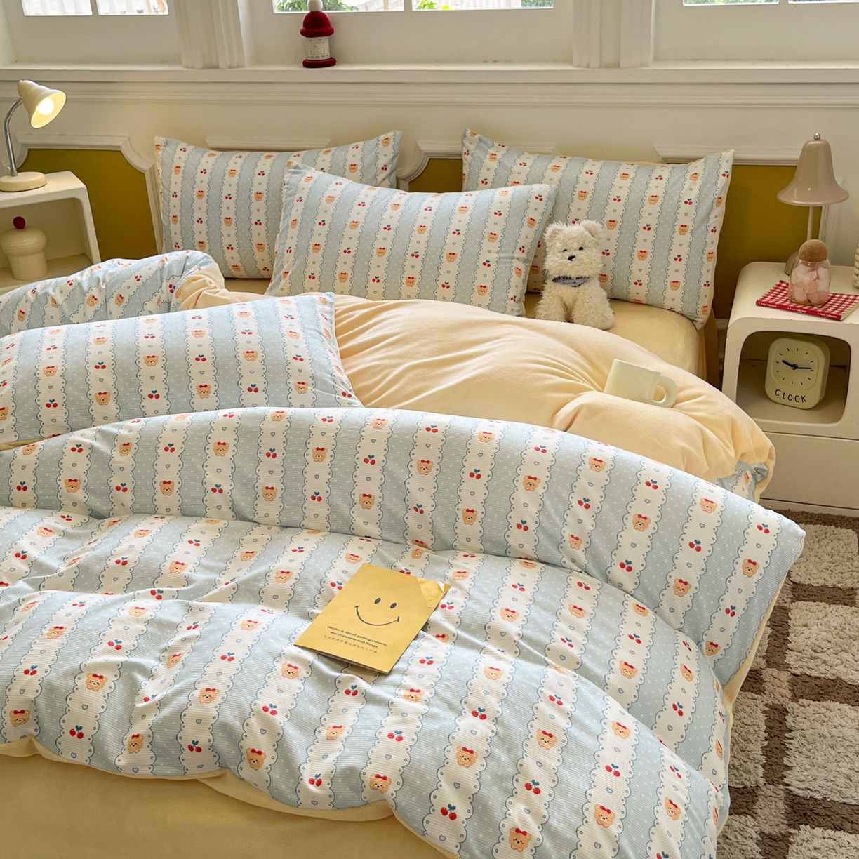 91家纺网 家纺一手货源 找家纺 羚羊语家纺 2025新款灯芯绒 温暖颂系列-印花牛奶绒四件套高克重简约卡通花卉提花加厚保暖床单床笠三件套（买家秀请联系客服!） 温暖颂-樱桃日记