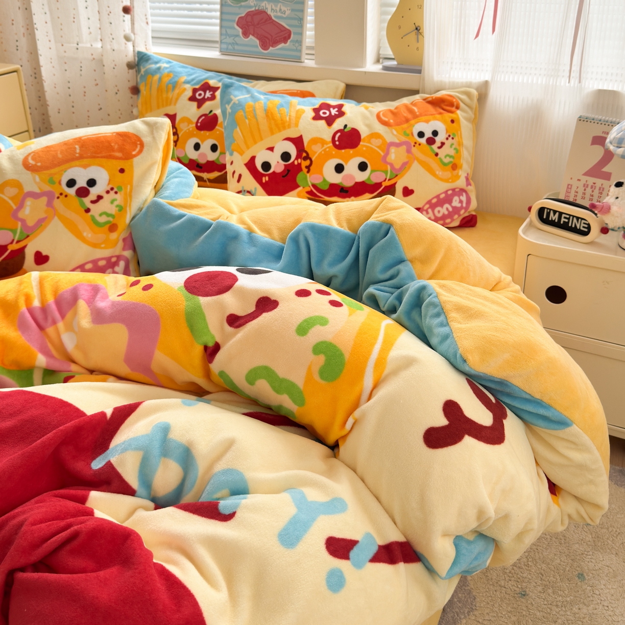 91家纺网 家纺一手货源 找家纺 希诺家居 2025新款大版卡通牛奶绒数码印花四件套 牛奶绒-薯条汉堡