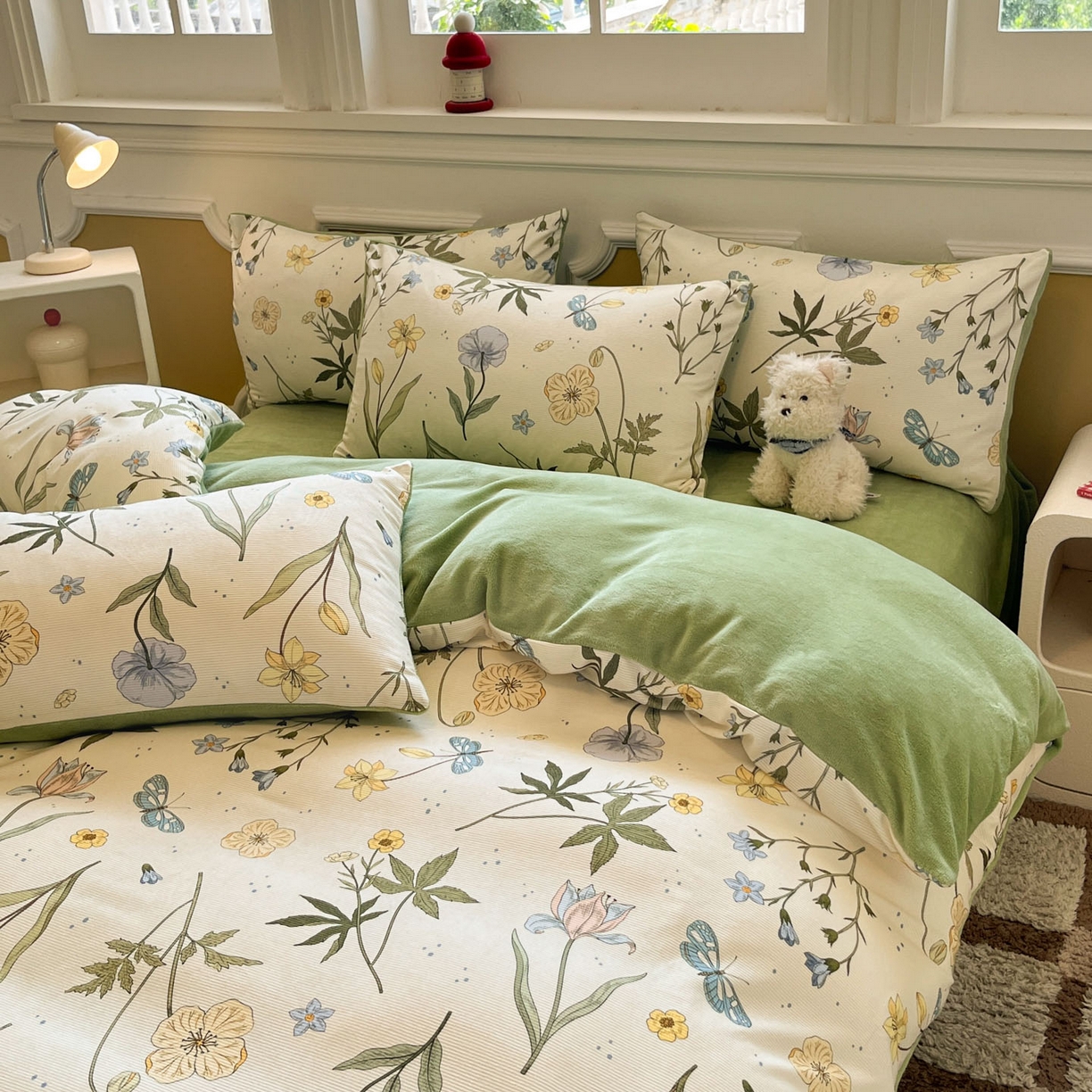 91家纺网 家纺一手货源 找家纺 羚羊语家纺 2025新款灯芯绒 温暖颂系列-印花牛奶绒四件套高克重简约卡通花卉提花加厚保暖床单床笠三件套（买家秀请联系客服!） 温暖颂-漫野春息