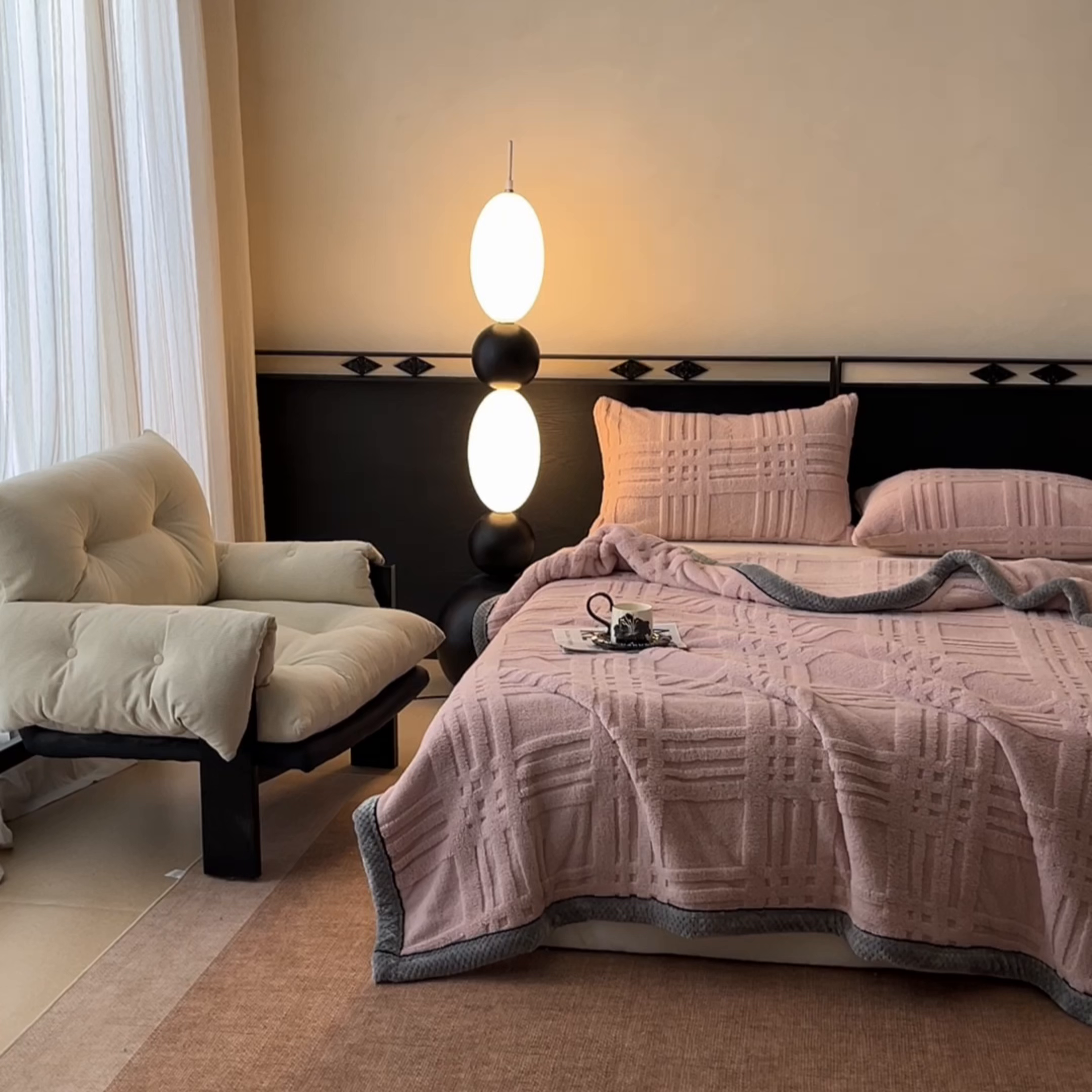 91家纺网 家纺一手货源 找家纺 欧邦 2025新款包边舒棉绒双面绒毛毯-格调系列 格调-蜜粉