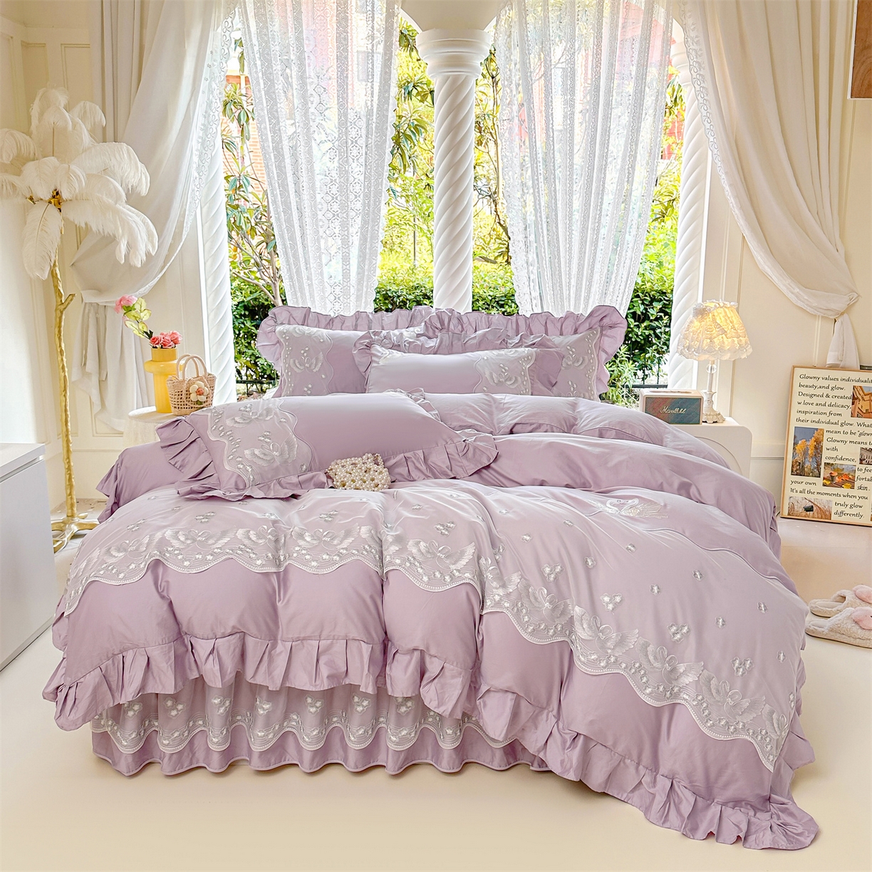 91家纺网 家纺一手货源 找家纺 宜凡家纺 2025新款长绒棉绣花夹棉床裙四件套--天鹅之吻系列 天鹅之吻-香芋紫