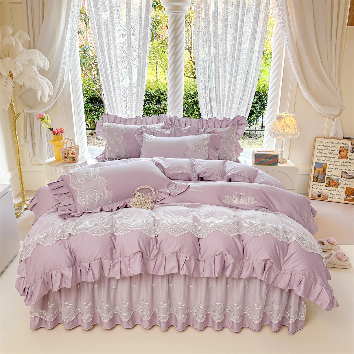 91家纺网 家纺一手货源 找家纺 宜凡家纺 2025新款长绒棉绣花夹棉床裙四件套--天鹅之吻系列 天鹅之吻-香芋紫