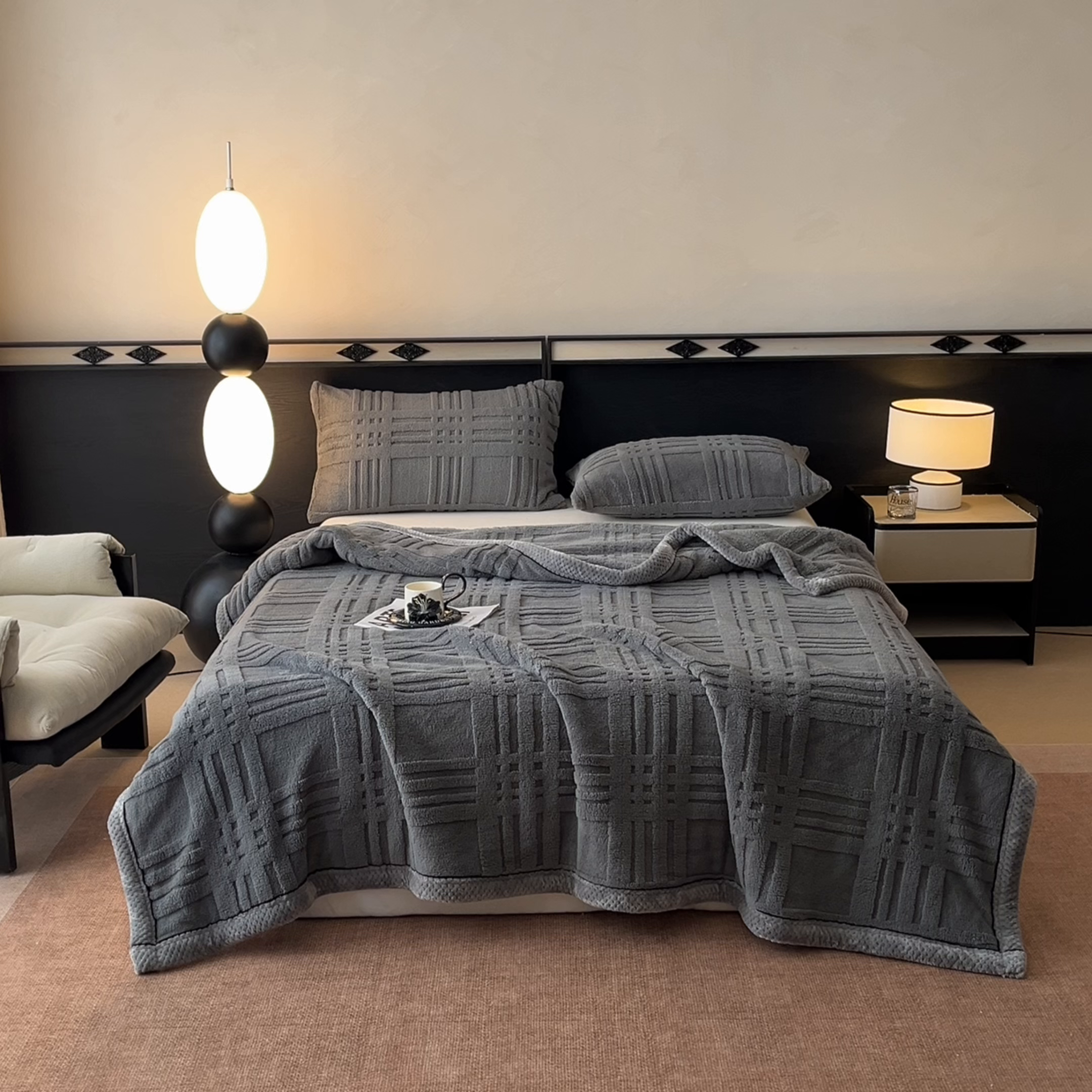 91家纺网 家纺一手货源 找家纺 欧邦 2025新款包边舒棉绒双面绒毛毯-格调系列 格调-雅灰