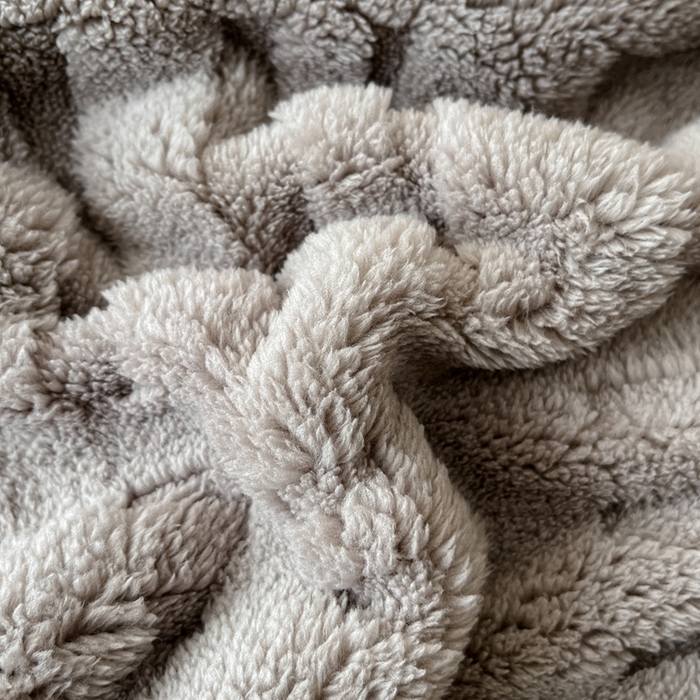 91家纺网 家纺一手货源 找家纺 欧邦 2025新款包边舒棉绒双面绒毛毯-格调系列 格调-中灰