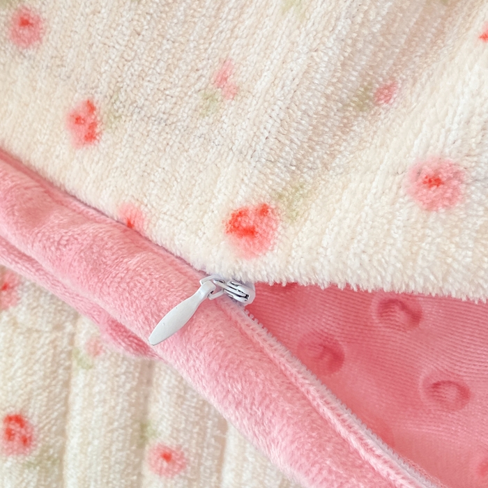 91家纺网 家纺一手货源 找家纺 梦可莱家居 2025秋冬新品豆豆绒床盖大花边四件套 丽莎