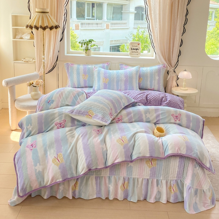 91家纺网 家纺一手货源 找家纺 梦可莱家居 2025秋冬新品豆豆绒床盖大花边四件套 七彩虹