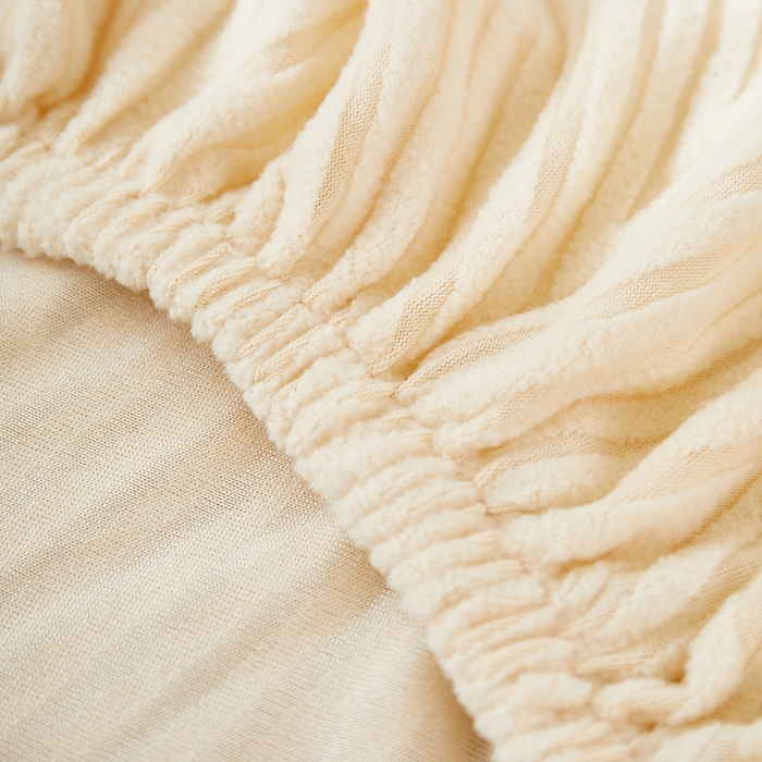 91家纺网 家纺一手货源 找家纺 飞翔家纺沙发套 2025新款人字格椅子套 米黄色