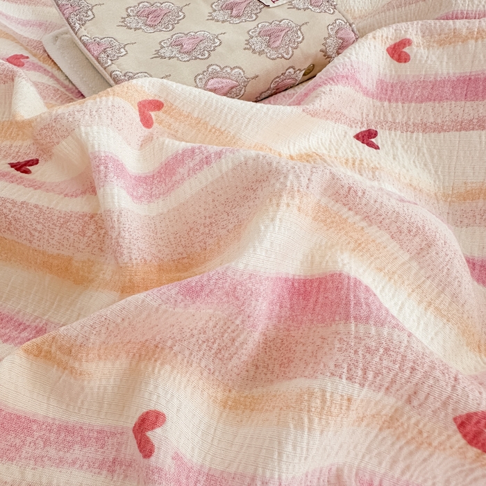 91家纺网 家纺一手货源 找家纺 （总）梦可莱家居 2025秋冬新款法式小黑边木棉云感皱皱纱四件套床盖款