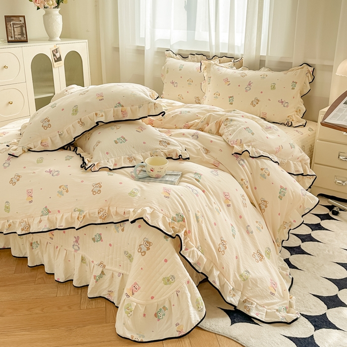 91家纺网 家纺一手货源 找家纺 （总）梦可莱家居 2025秋冬新款法式小黑边木棉云感皱皱纱四件套床盖款