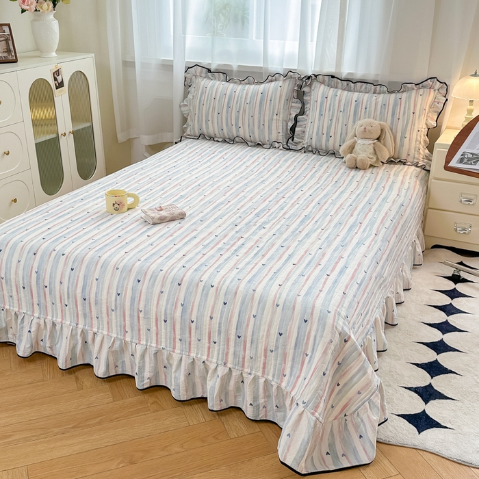 91家纺网 家纺一手货源 找家纺 梦可莱家居 2025秋冬新款法式小黑边木棉云感皱皱纱四件套床盖款 小黑边-爱心兰