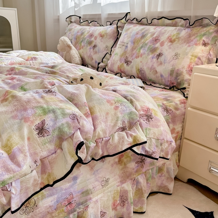 91家纺网 家纺一手货源 找家纺 梦可莱家居 2025秋冬新款法式小黑边木棉云感皱皱纱四件套床盖款 小黑边-彩绘蝴蝶