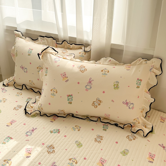 91家纺网 家纺一手货源 找家纺 梦可莱家居 2025秋冬新款法式小黑边木棉云感皱皱纱四件套床盖款 小黑边-动物乐园