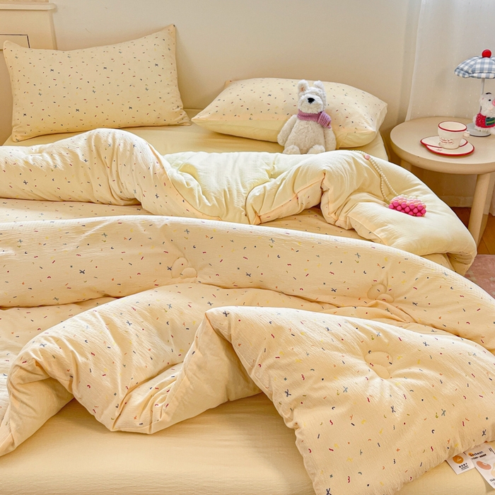 91家纺网 家纺一手货源 找家纺 大彩家居 2025新款水洗皱皱纱大豆被春秋被冬被 缤纷世界