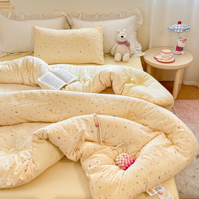 91家纺网 家纺一手货源 找家纺 大彩家居 2025新款水洗皱皱纱大豆被春秋被冬被 缤纷世界