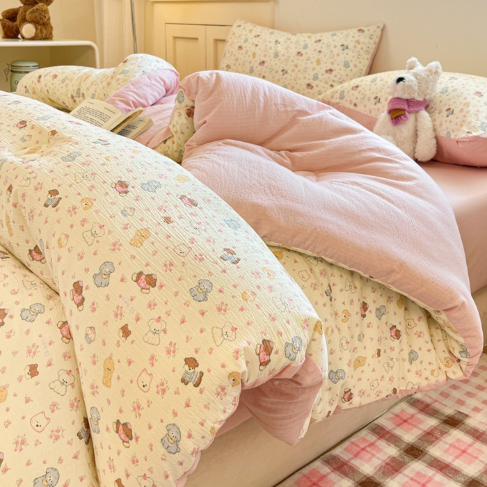 91家纺网 家纺一手货源 找家纺 大彩家居 2025新款水洗皱皱纱大豆被春秋被冬被 小狗乐园