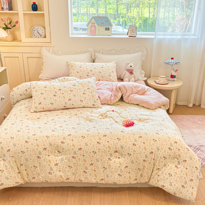 91家纺网 家纺一手货源 找家纺 大彩家居 2025新款水洗皱皱纱大豆被春秋被冬被 小狗乐园