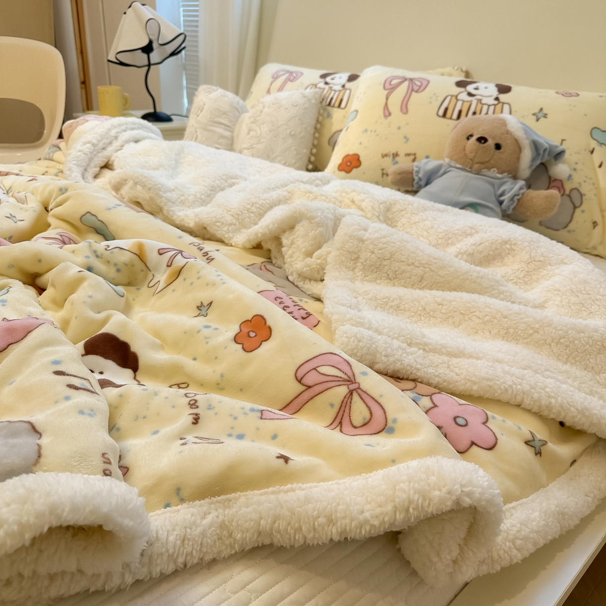 91家纺网 家纺一手货源 找家纺 盼季家纺 2025新款日韩奶油风羊羔绒+牛奶绒可爱卡通毛毯沙发毯盖毯 羊羔绒毛毯-动物音乐会