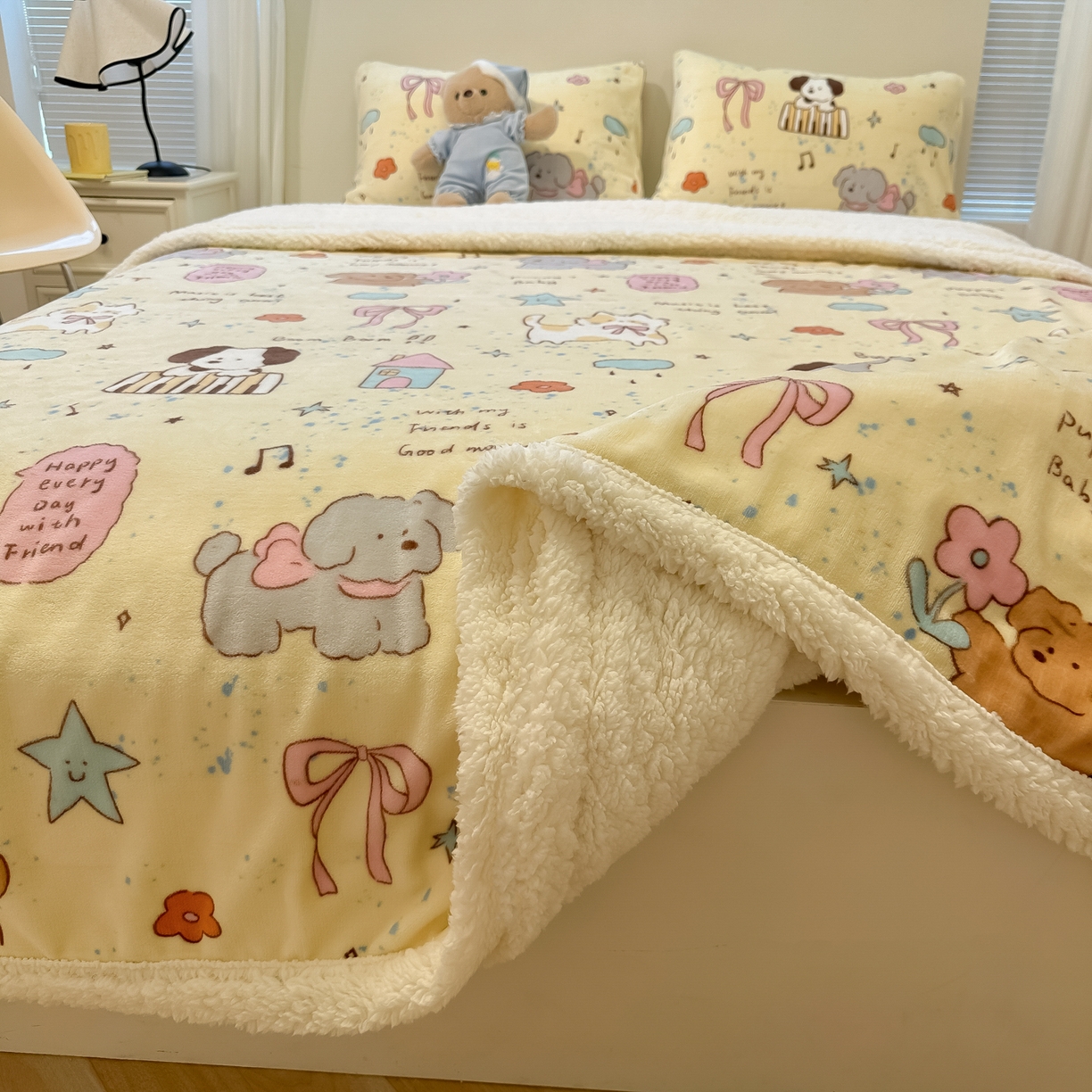 91家纺网 家纺一手货源 找家纺 盼季家纺 2025新款日韩奶油风羊羔绒+牛奶绒可爱卡通毛毯沙发毯盖毯 羊羔绒毛毯-动物音乐会