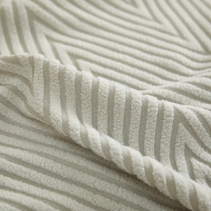 91家纺网 家纺一手货源 找家纺 飞翔家纺沙发套 2025新款人字格沙发套 浅灰色