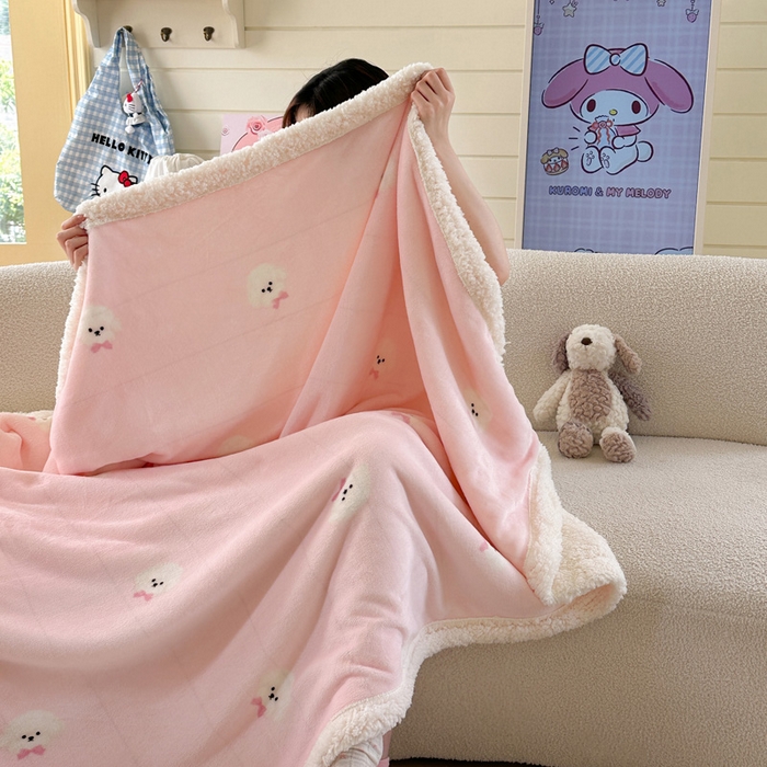 91家纺网 家纺一手货源 找家纺 贝扬思家纺 2025新款秋冬可爱系牛奶绒羊羔绒多功能毛毯奶盖系列 奶盖-可爱狗头粉