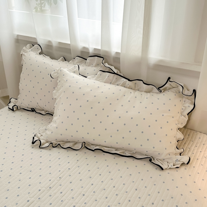 91家纺网 家纺一手货源 找家纺 梦可莱家居 2025秋冬新款法式小黑边木棉云感皱皱纱四件套床盖款 小黑边-兰波点