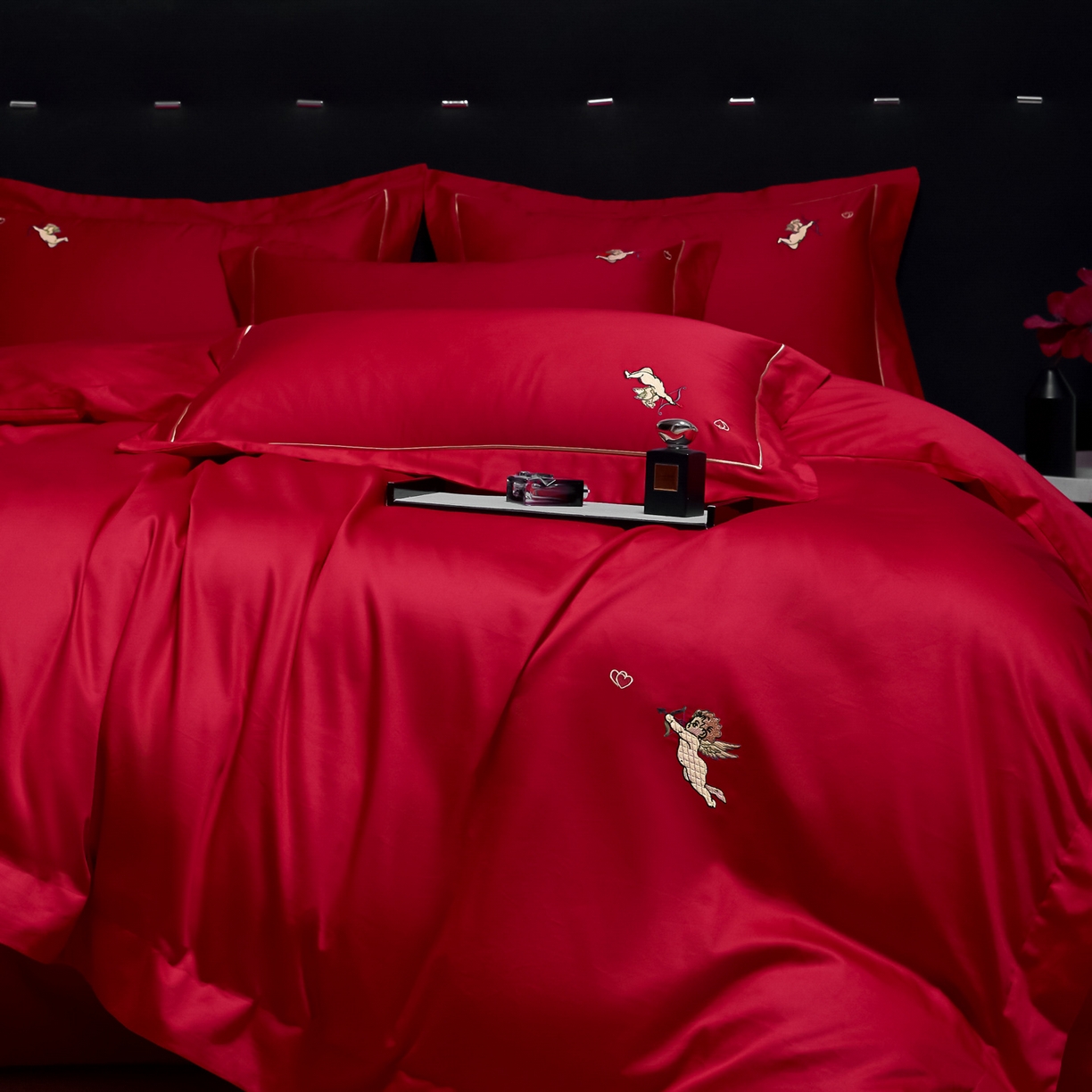 91家纺网 家纺一手货源 找家纺 欧乐蒂-2025新款-亲肤棉简约刺绣四件套 丘比特