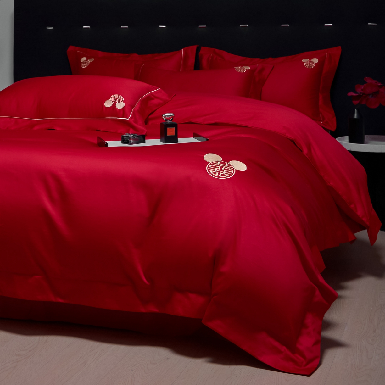 91家纺网 家纺一手货源 找家纺 欧乐蒂-2025新款-亲肤棉简约刺绣四件套 米琦