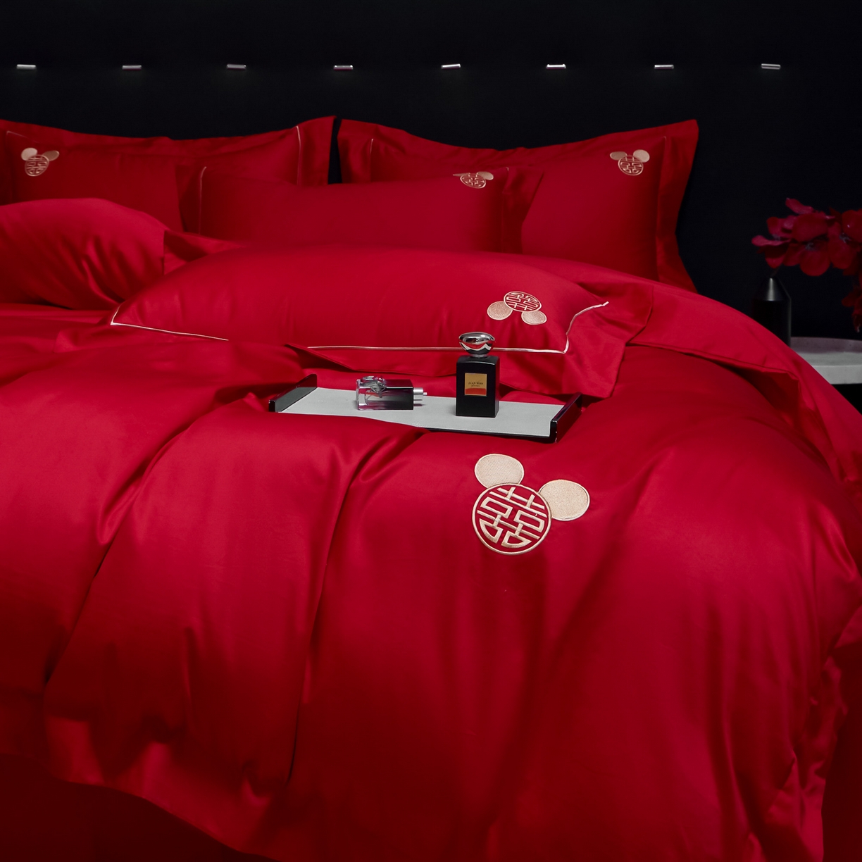 91家纺网 家纺一手货源 找家纺 欧乐蒂-2025新款-亲肤棉简约刺绣四件套 米琦