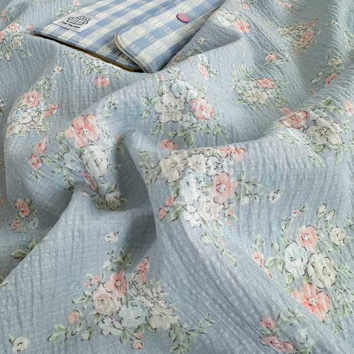 91家纺网 家纺一手货源 找家纺 梦可莱家居 2025秋冬新款法式小黑边木棉云感皱皱纱四件套床盖款 小黑边-兰亭