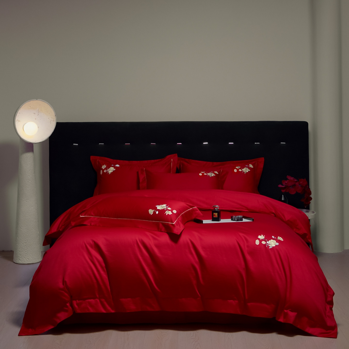 91家纺网 家纺一手货源 找家纺 欧乐蒂-2025新款-亲肤棉简约刺绣四件套 满庭芳