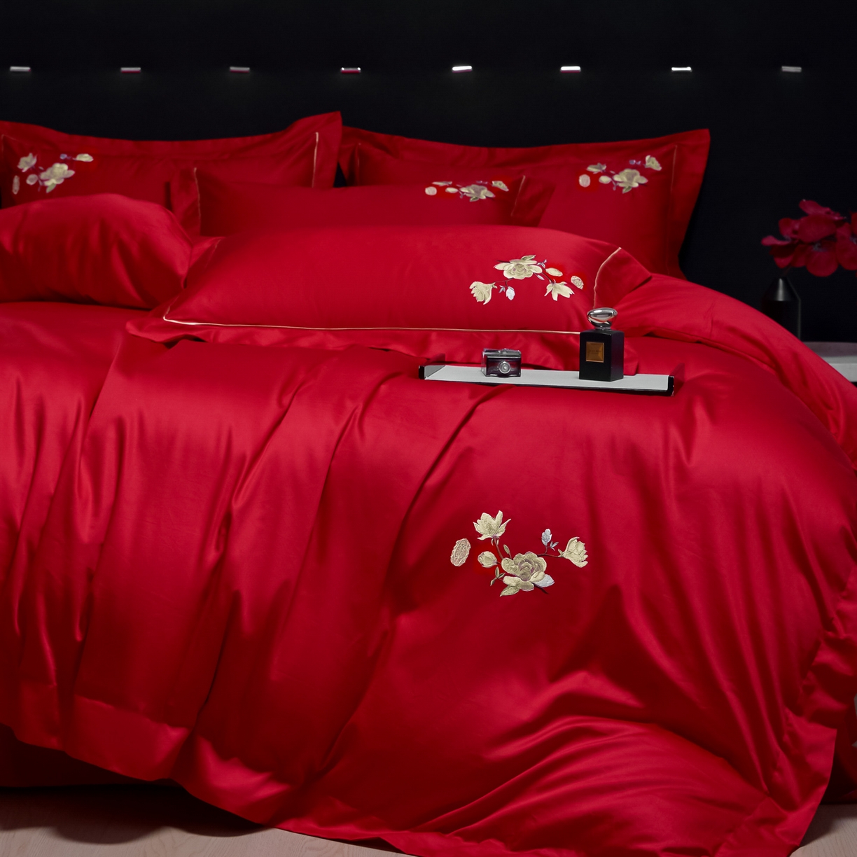 91家纺网 家纺一手货源 找家纺 欧乐蒂-2025新款-亲肤棉简约刺绣四件套 满庭芳